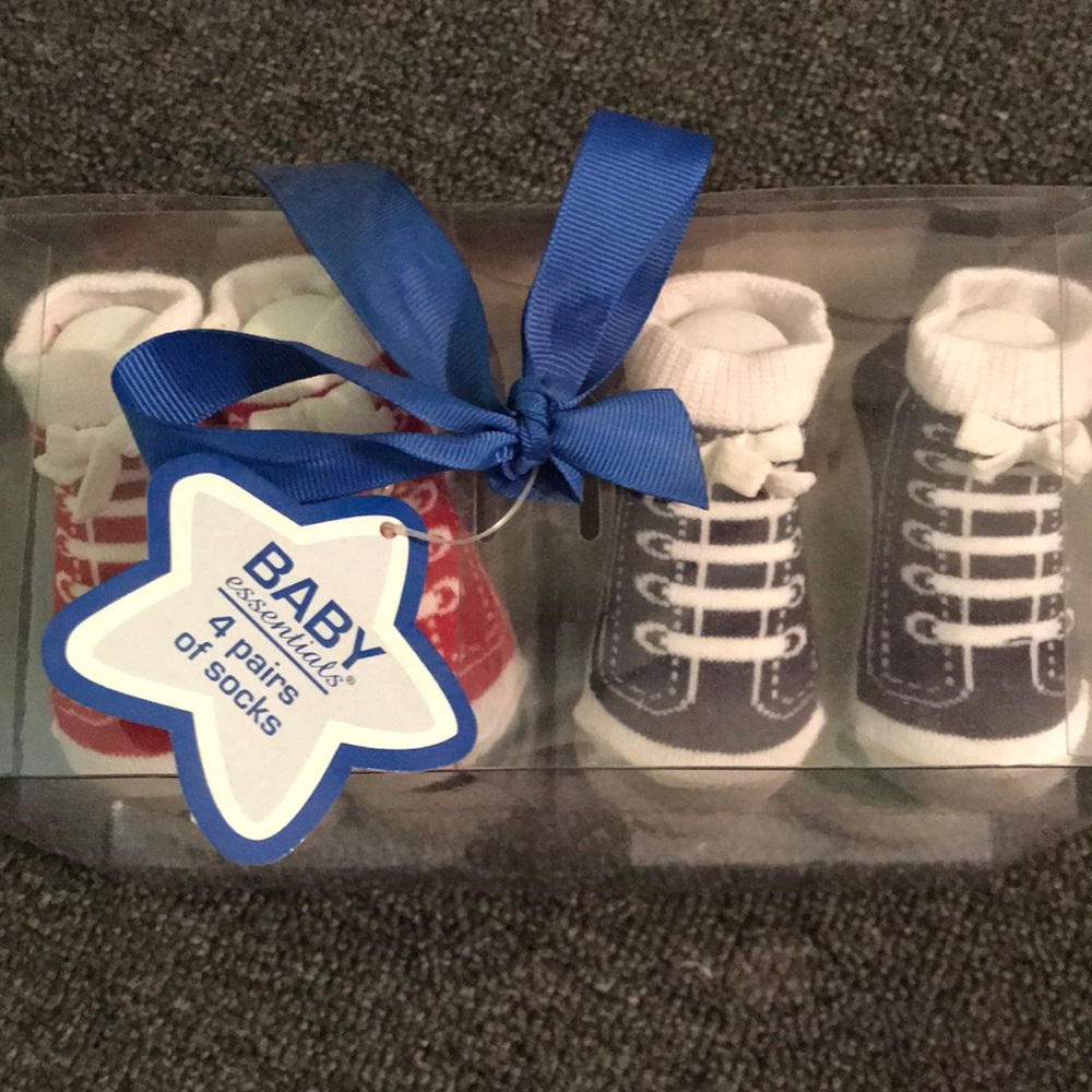 4 pairs of baby socks - Picture 5 of 6